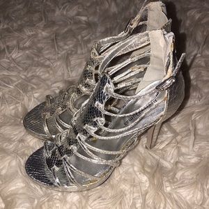SILVER SNAKE HEELS